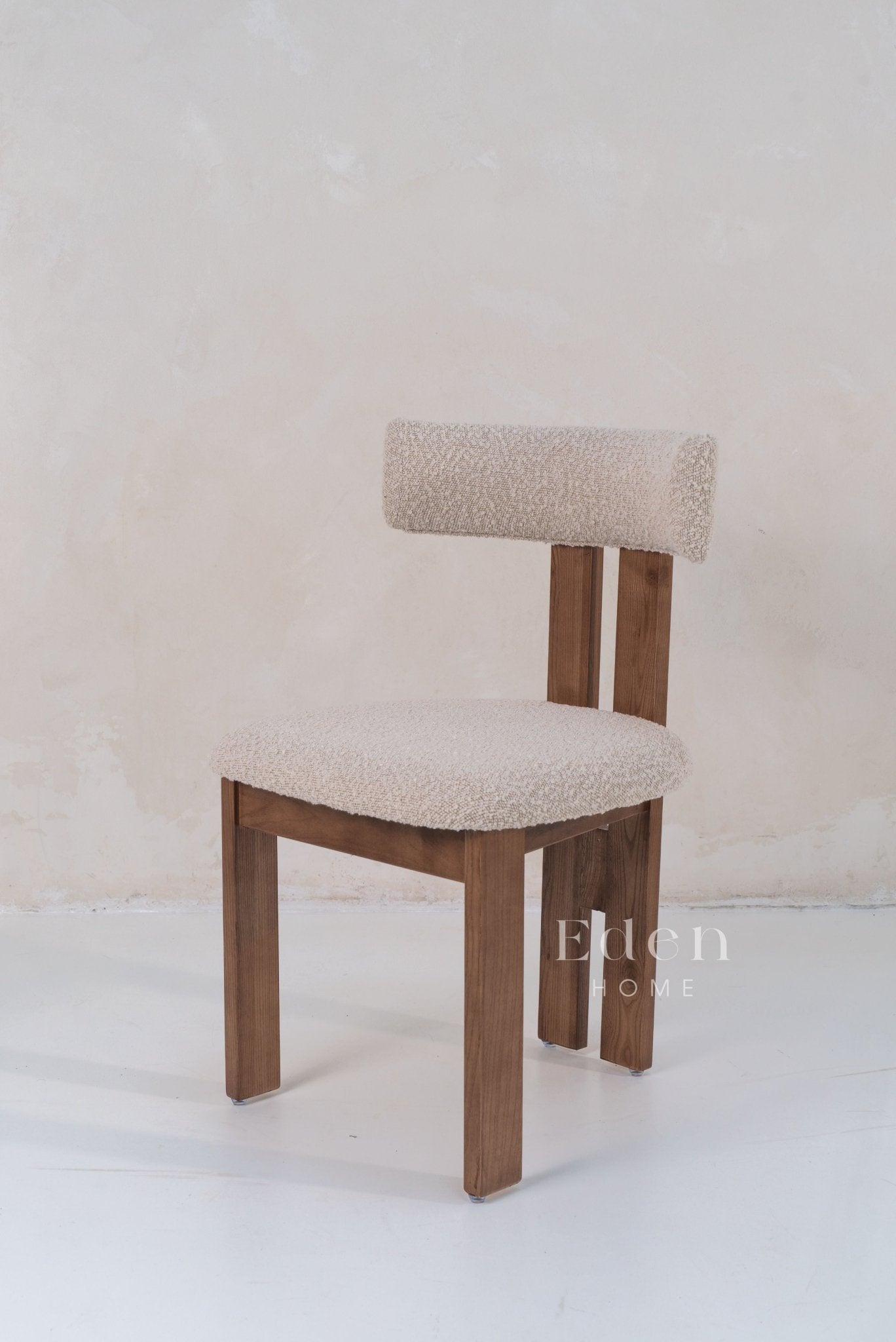CARI Chair - Walnut