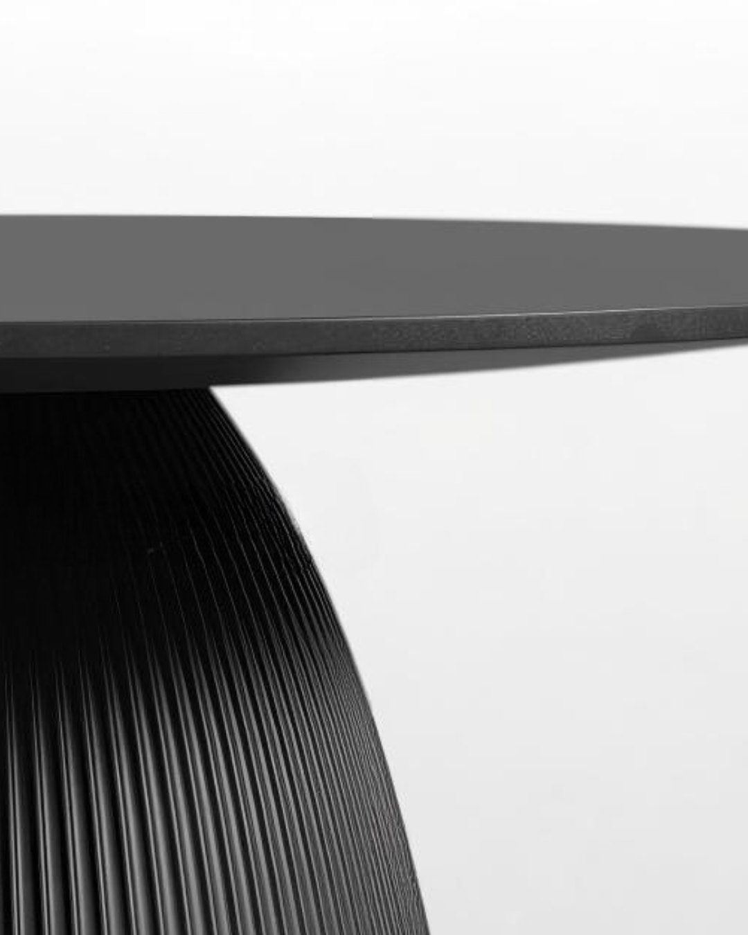 OLEAN Dining Table
